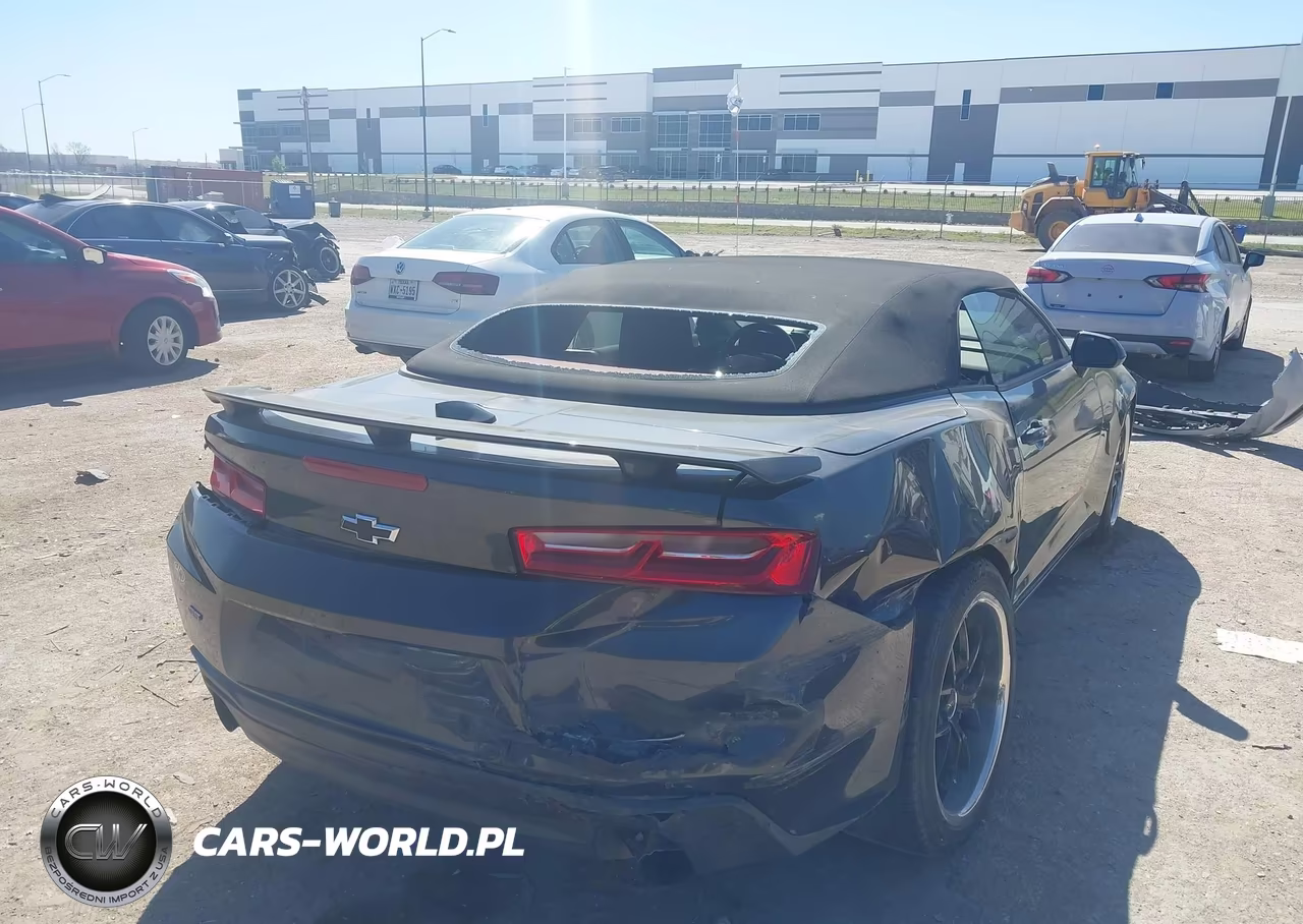 2017 Chevrolet Camaro 1Ss VIN:1G1FF3D70H0176021 - 4