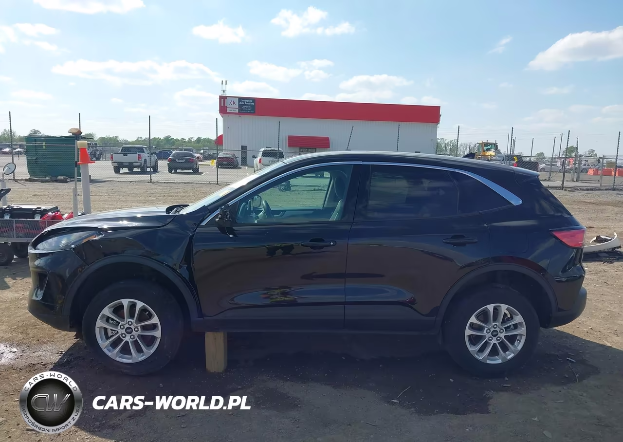 2020 Ford Escape Se VIN:1FMCU0G66LUA68551 - 15