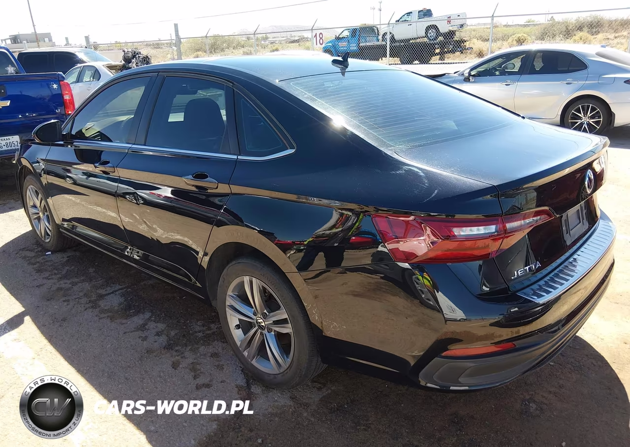 2024 Volkswagen Jetta 1.5T Se VIN:3VW7M7BU7RM035704 - 3