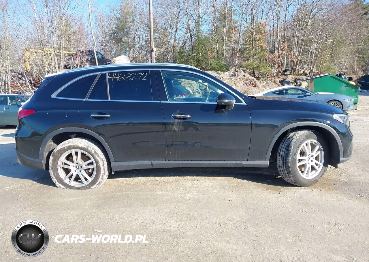 2023 Mercedes-Benz Glc 300 4Matic Suv VIN:W1NKM4HB1PU018058 - 13