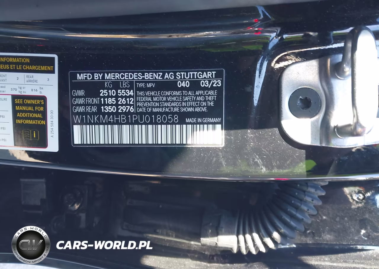 2023 Mercedes-Benz Glc 300 4Matic Suv VIN:W1NKM4HB1PU018058 - 9