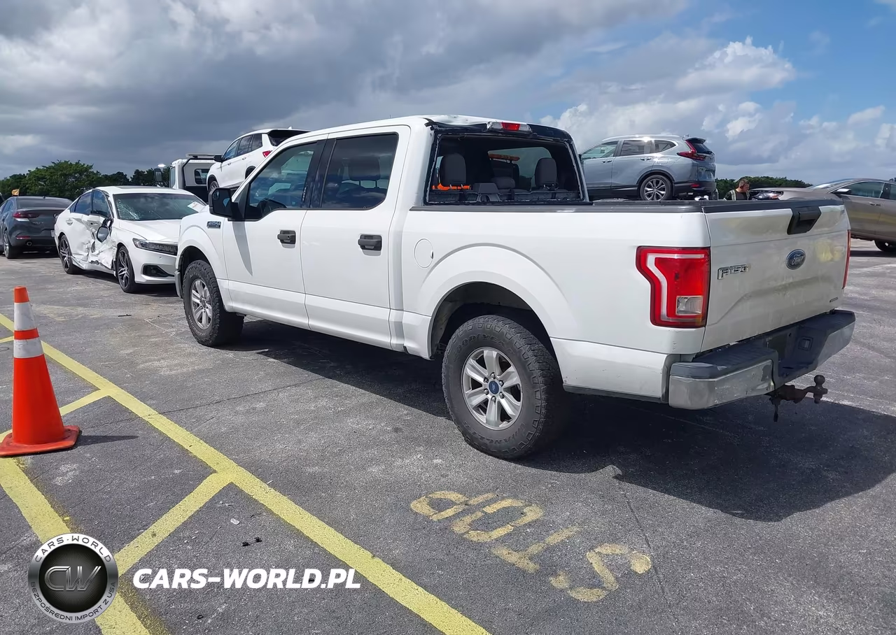 2016 Ford F-150 Xlt VIN:1FTEW1CF4GFA15599 - 3