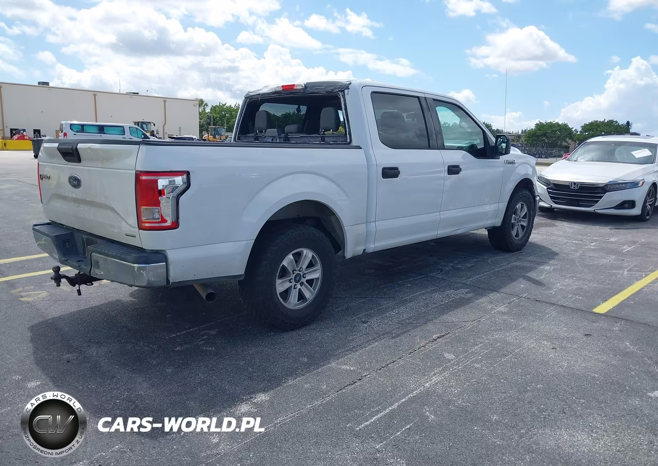 2016 Ford F-150 Xlt VIN:1FTEW1CF4GFA15599 - 4