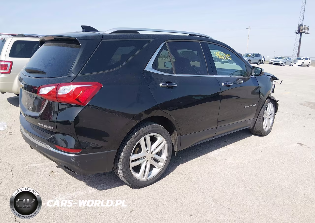 2018 Chevrolet Equinox Premier VIN:3GNAXWEX0JL307852 - 4