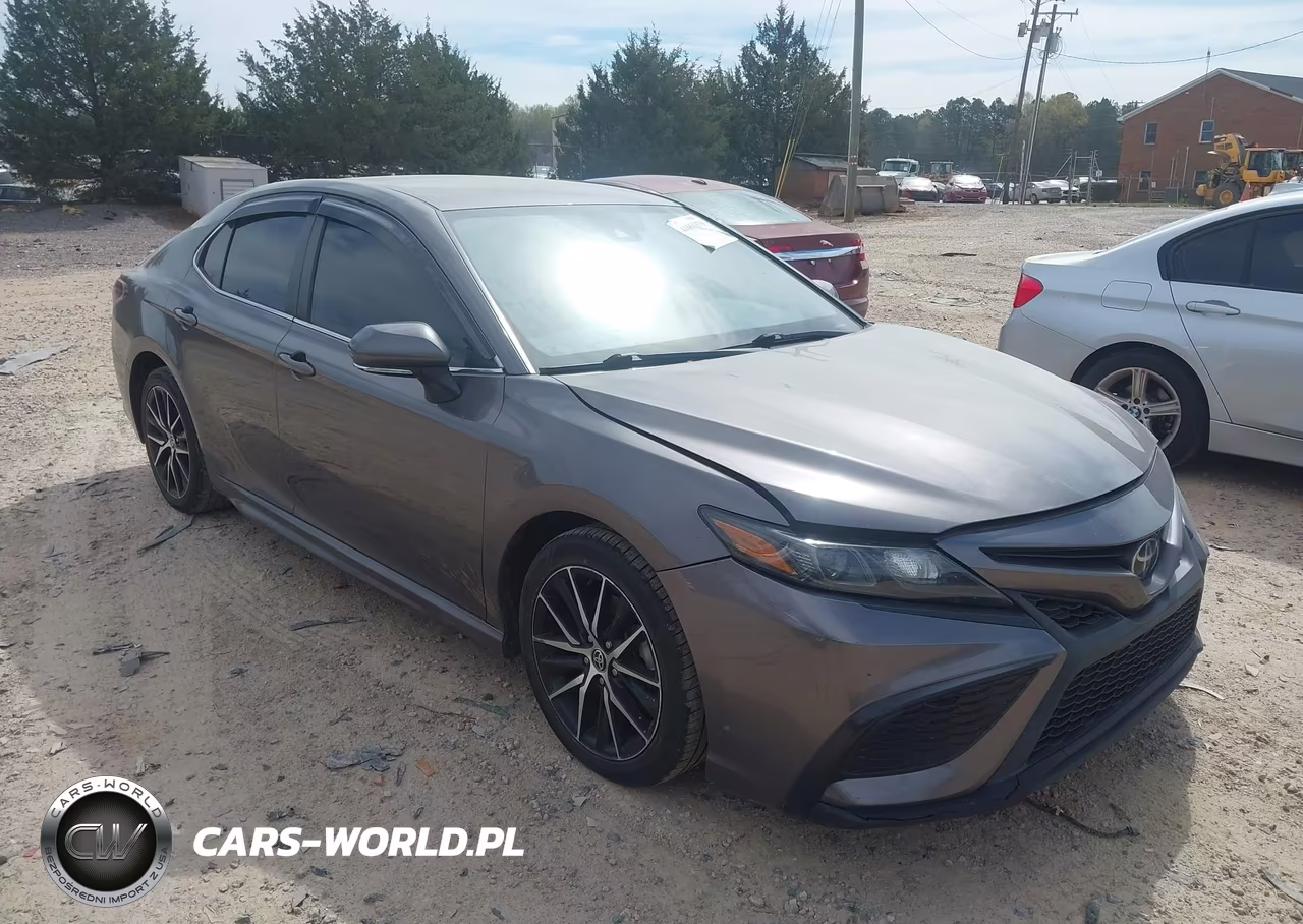 2022 Toyota Camry Se