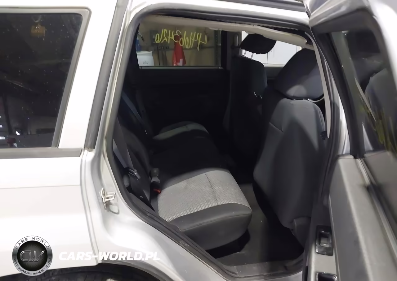 2008 Jeep Grand Cherokee Laredo VIN:1J8GR48K78C228369 - 8