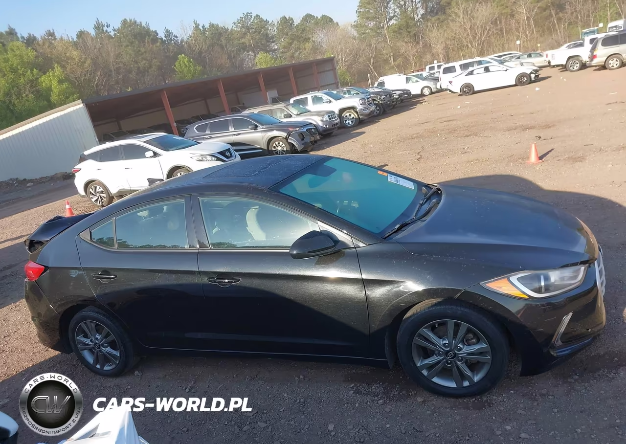 2018 Hyundai Elantra Value Edition VIN:5NPD84LF7JH400854 - 14