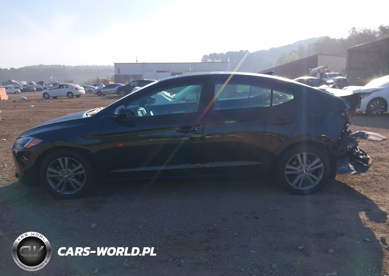 2018 Hyundai Elantra Value Edition VIN:5NPD84LF7JH400854 - 15