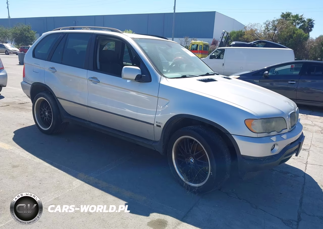 2003 BMW X5 3.0I