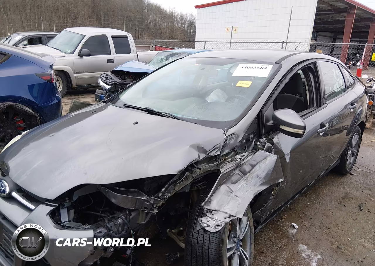 2014 Ford Focus Se VIN:1FADP3F26EL252953 - 2