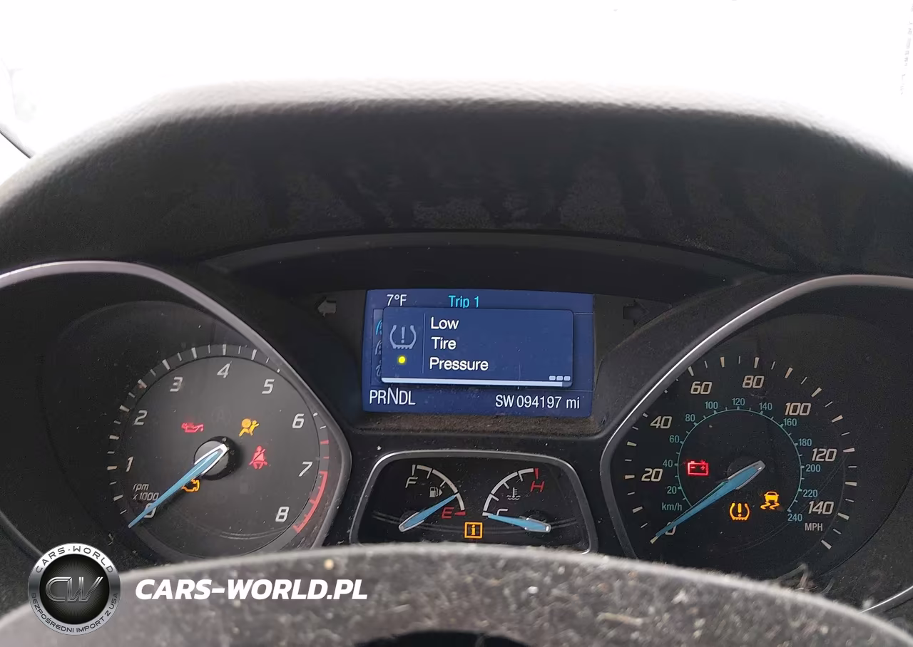 2014 Ford Focus Se VIN:1FADP3F26EL252953 - 7