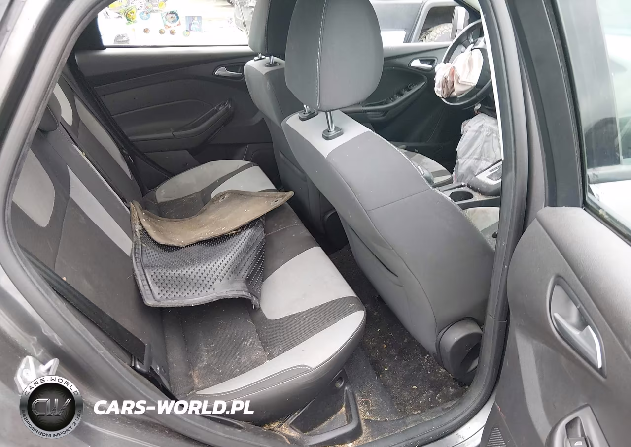 2014 Ford Focus Se VIN:1FADP3F26EL252953 - 8
