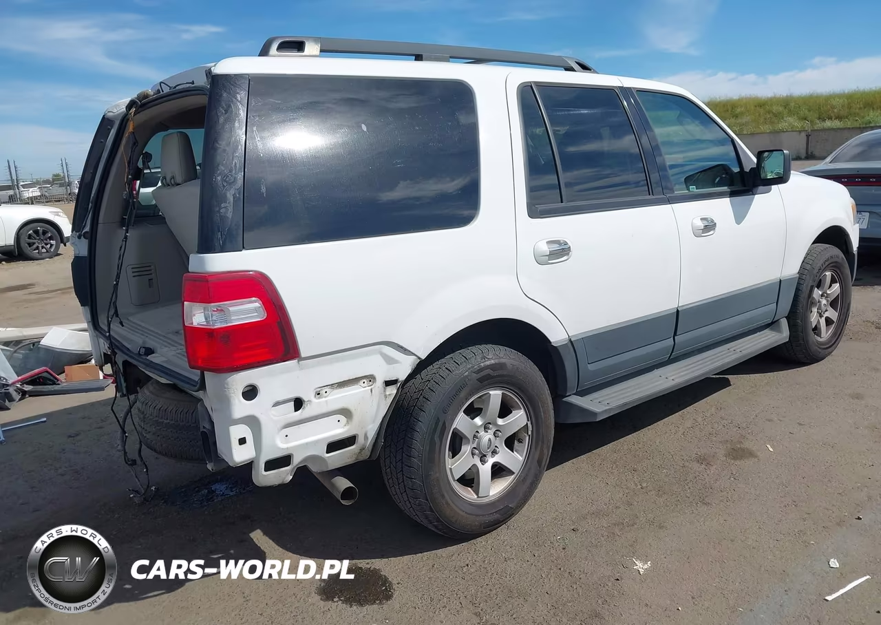 2011 Ford Expedition Xl VIN:1FMJU1G58BEF50466 - 4
