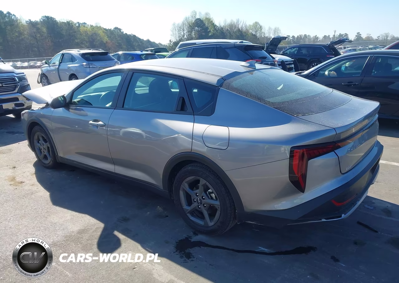 2025 Kia K4 Lxs VIN:3KPFT4DE4SE139797 - 3