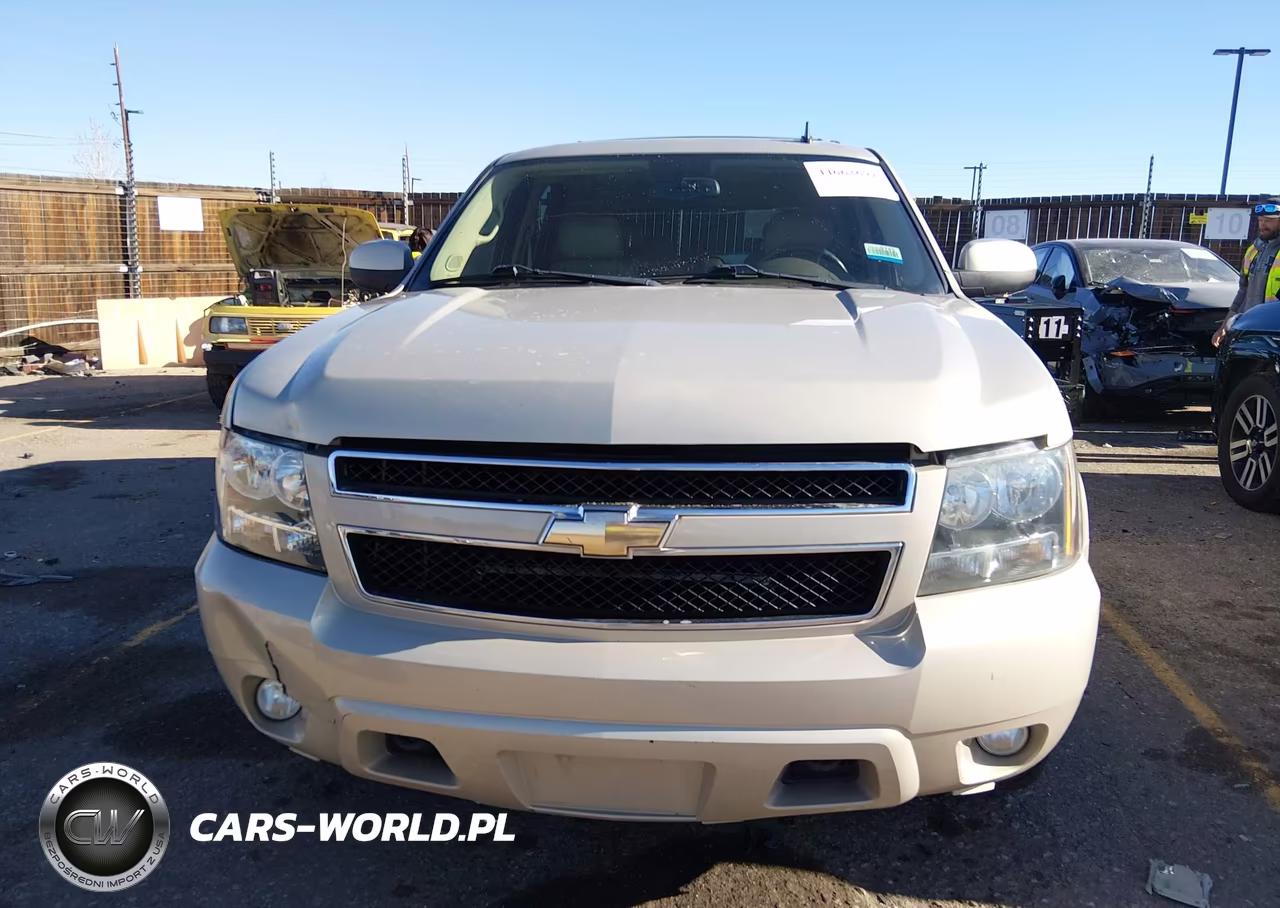 2010 Chevrolet Tahoe Lt VIN:1GNUKBE04AR103247 - 12