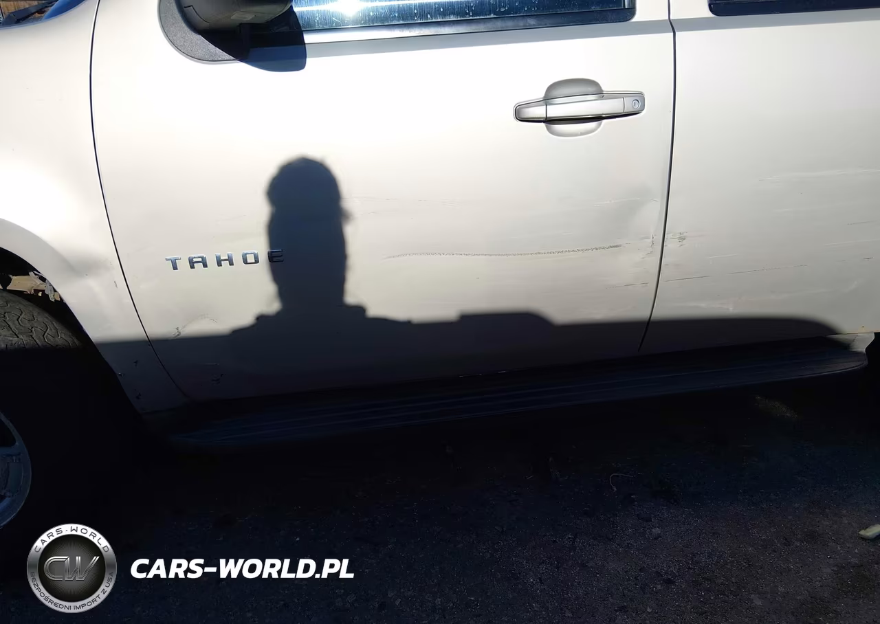 2010 Chevrolet Tahoe Lt VIN:1GNUKBE04AR103247 - 6