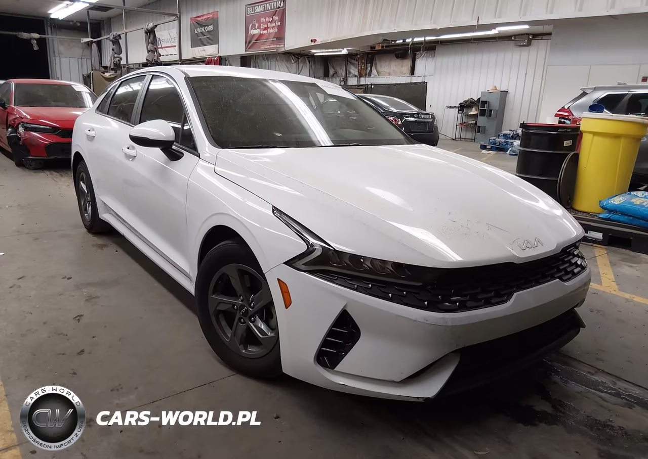 2023 Kia K5 Lxs
