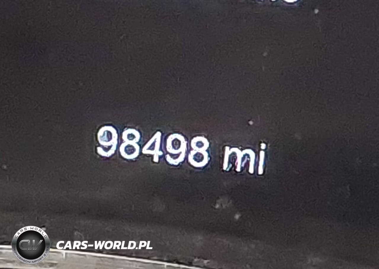 2019 Jeep Grand Cherokee Upland 4X4 VIN:1C4RJFAG8KC566265 - 15