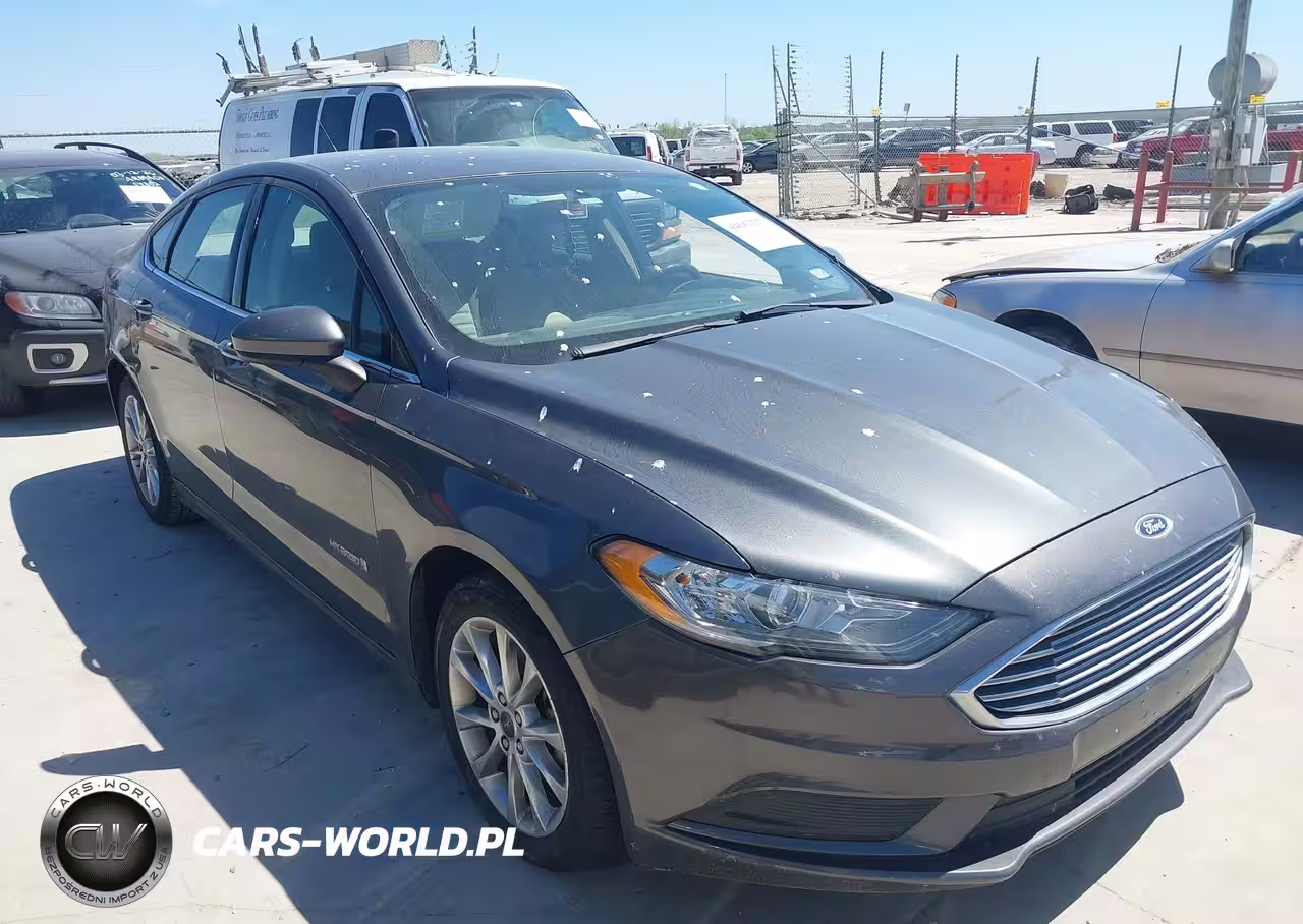2017 Ford Fusion Hybrid Se