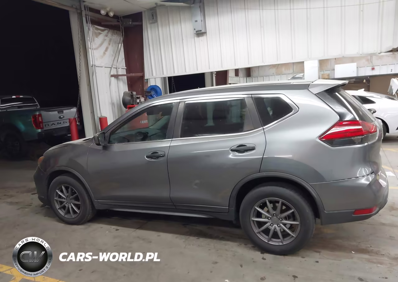 2017 Nissan Rogue S VIN:KNMAT2MTXHP524335 - 14