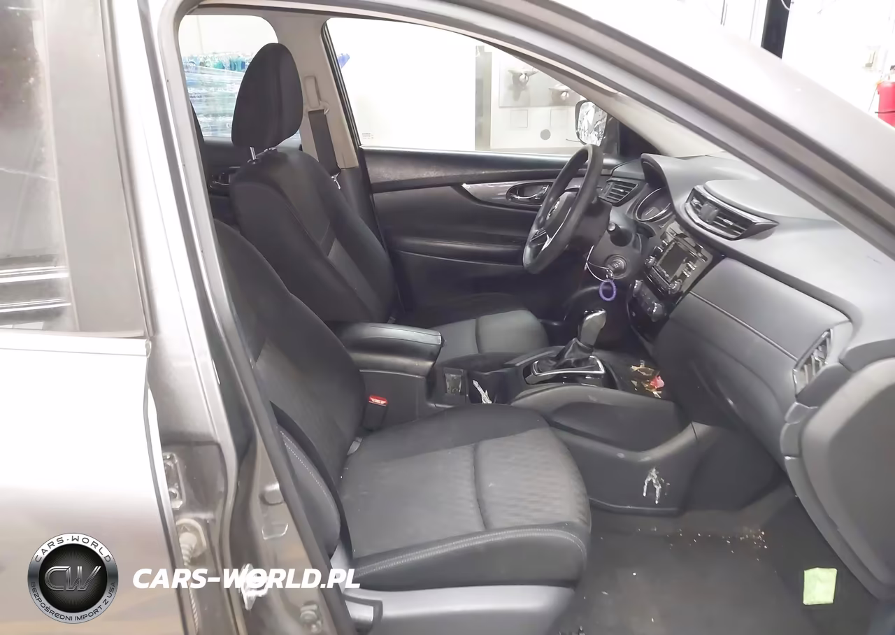 2017 Nissan Rogue S VIN:KNMAT2MTXHP524335 - 5