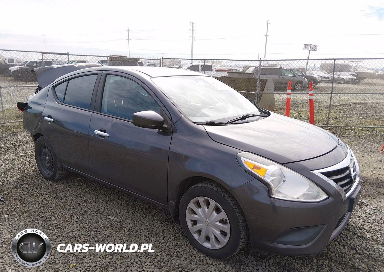2015 Nissan Versa 1.6 Sv