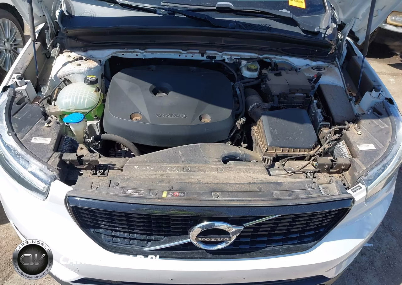 2019 Volvo Xc40 T5 R-Design VIN:YV4162UM8K2056753 - 10
