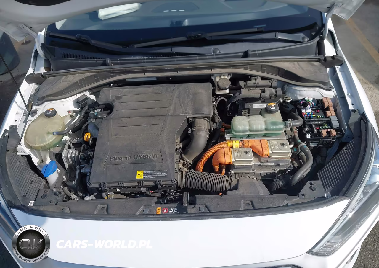 2020 Hyundai Ioniq Plug-In Hybrid Se VIN:KMHC65LD8LU204349 - 10