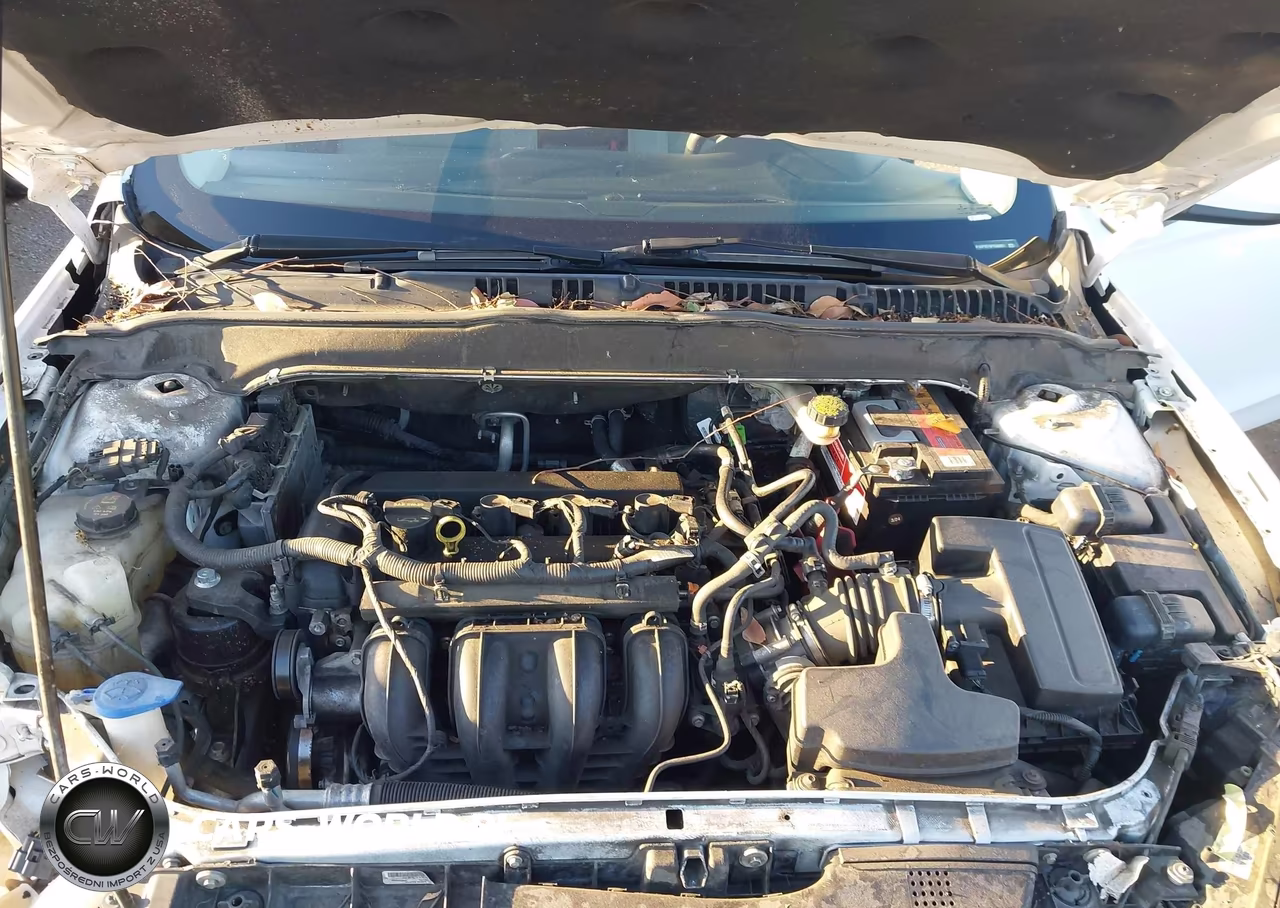 2015 Ford Fusion S VIN:3FA6P0G70FR306851 - 10