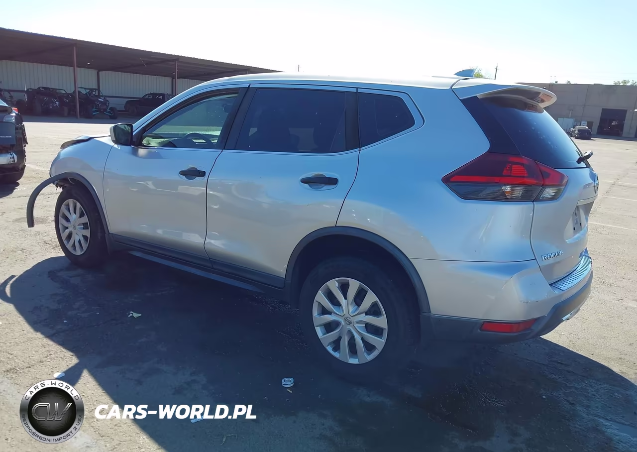 2018 Nissan Rogue S VIN:KNMAT2MT5JP598526 - 3