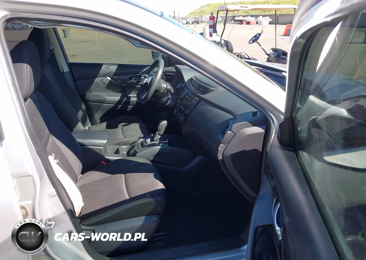 2018 Nissan Rogue S VIN:KNMAT2MT5JP598526 - 5