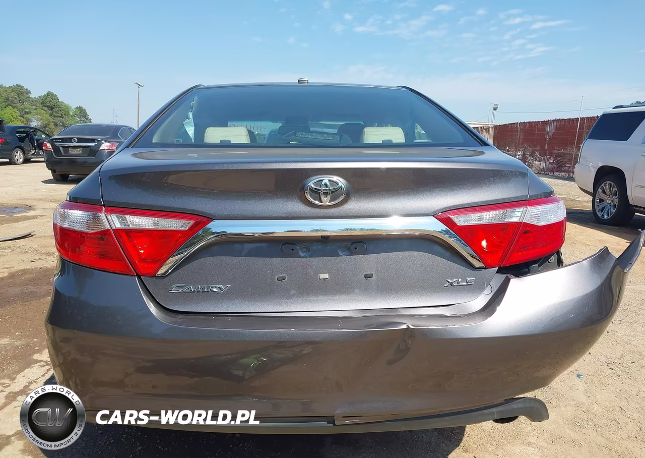 2015 Toyota Camry Xle VIN:4T4BF1FK7FR452830 - 16