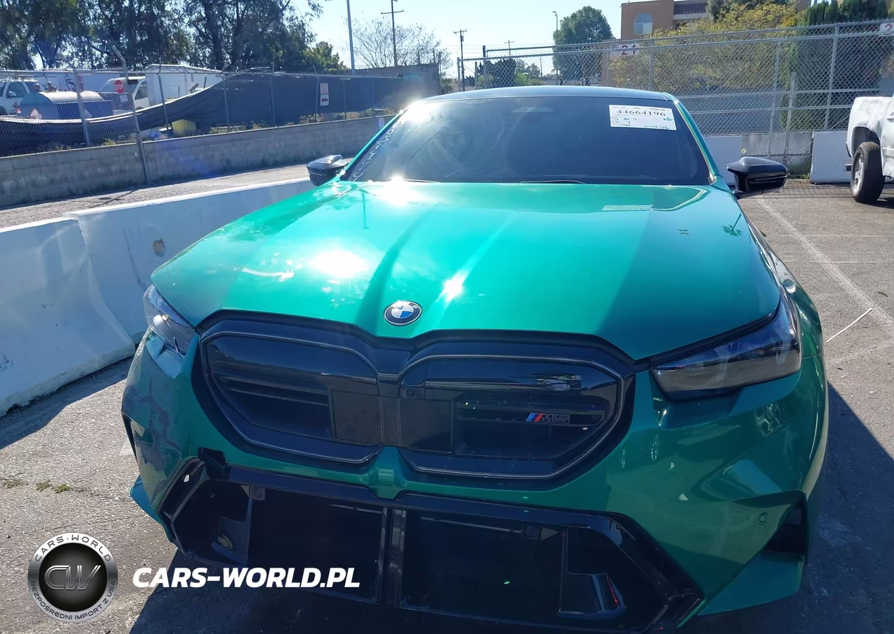 2026 BMW M5 VIN:WBS83FK07TCV57980 - 12