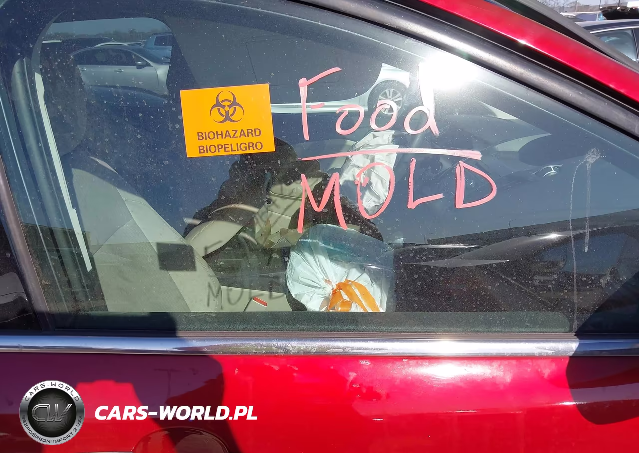 2018 Ford Escape Se VIN:1FMCU0G96JUC63430 - 8