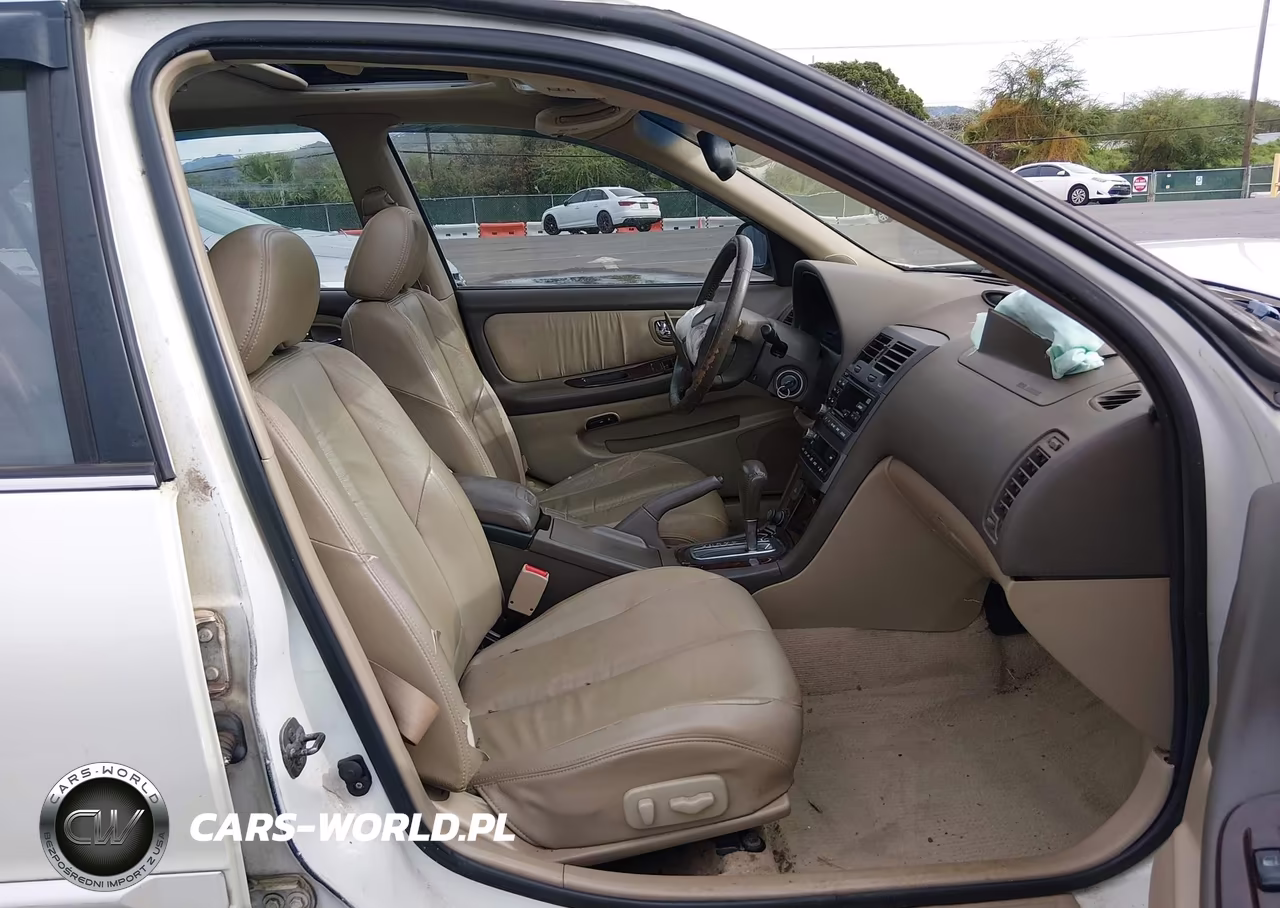 2001 Nissan Maxima Gle VIN:JN1CA31D81T811593 - 5