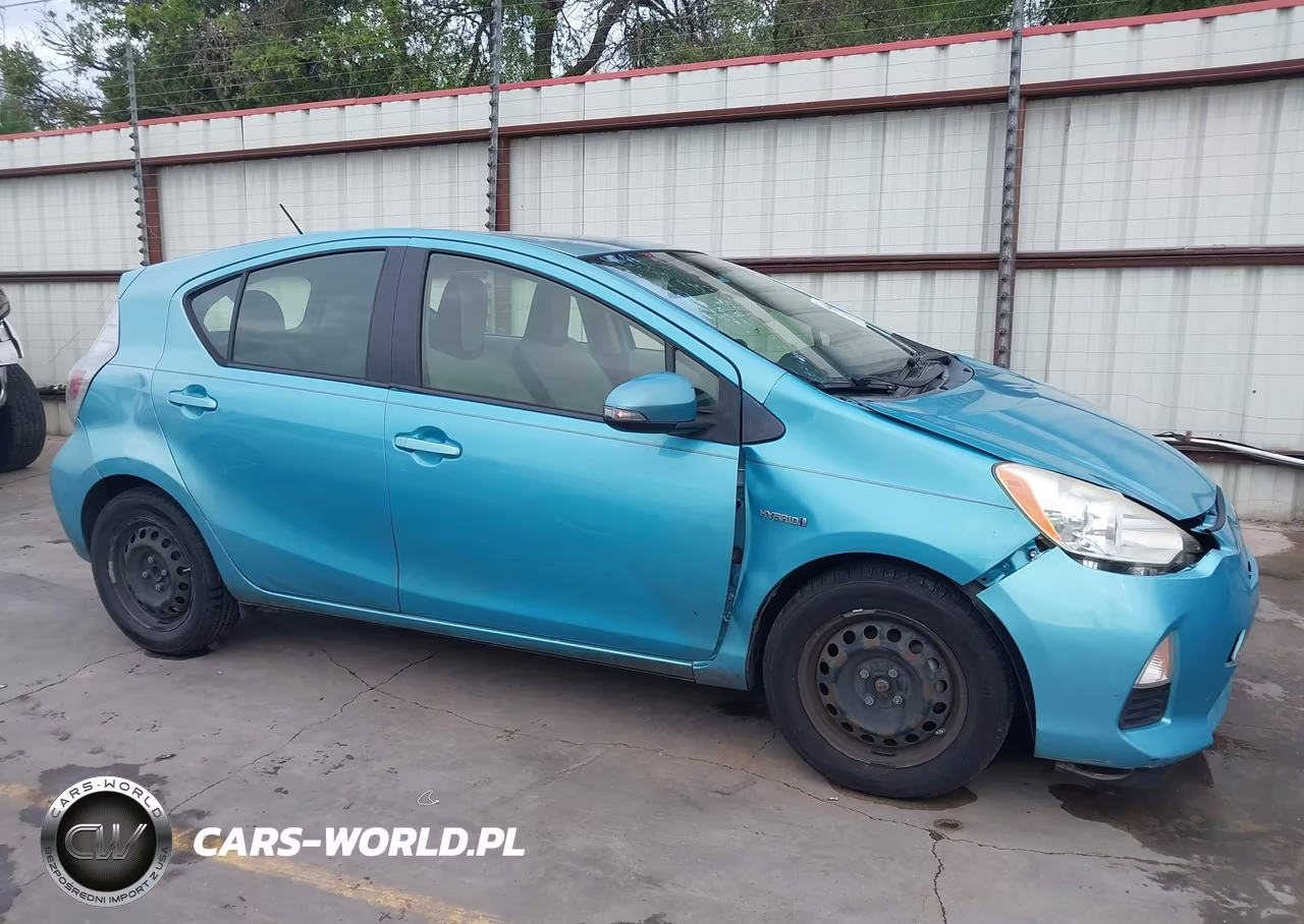2014 Toyota Prius C One VIN:JTDKDTB36E1064163 - 14