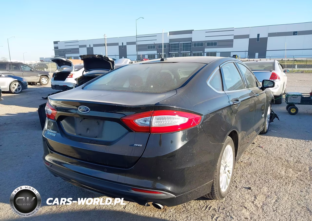 2016 Ford Fusion Energi Se Luxury VIN:3FA6P0PU1GR202053 - 4