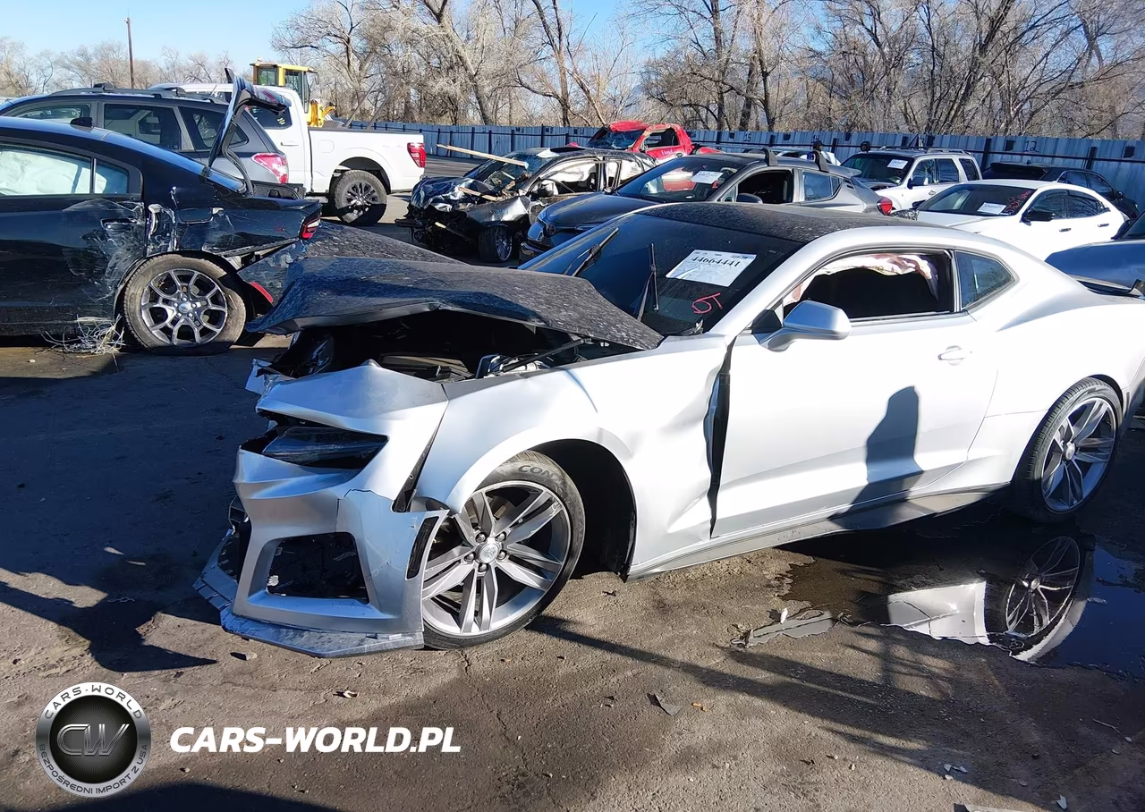 2018 Chevrolet Camaro 1Lt VIN:1G1FB1RS2J0114087 - 2