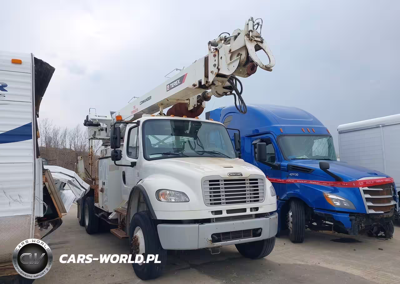 2015 Freightliner M2 106 Medium Duty