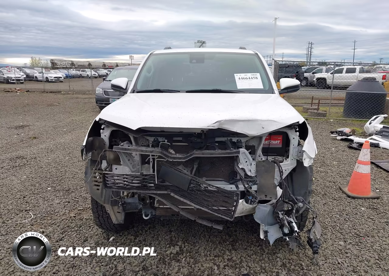 2022 Toyota 4Runner Sr5 VIN:JTEMU5JR6N6063992 - 12
