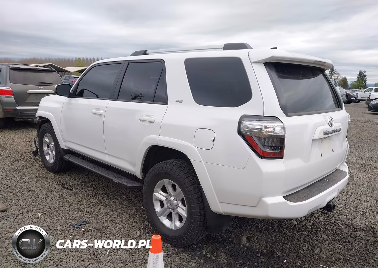 2022 Toyota 4Runner Sr5 VIN:JTEMU5JR6N6063992 - 3