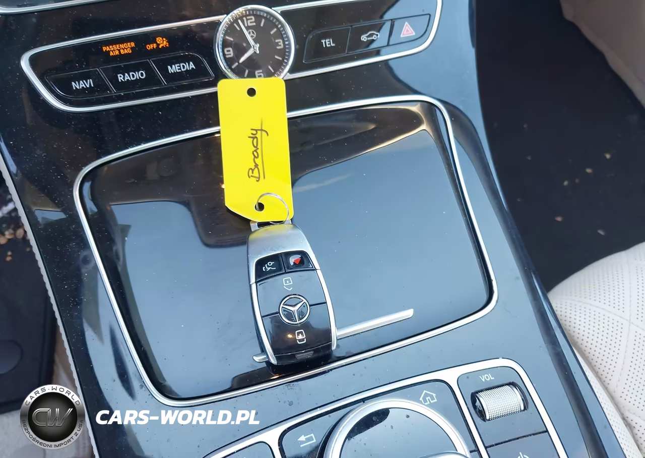 2019 Mercedes-Benz E 450 VIN:WDD1J6HBXKF115611 - 11