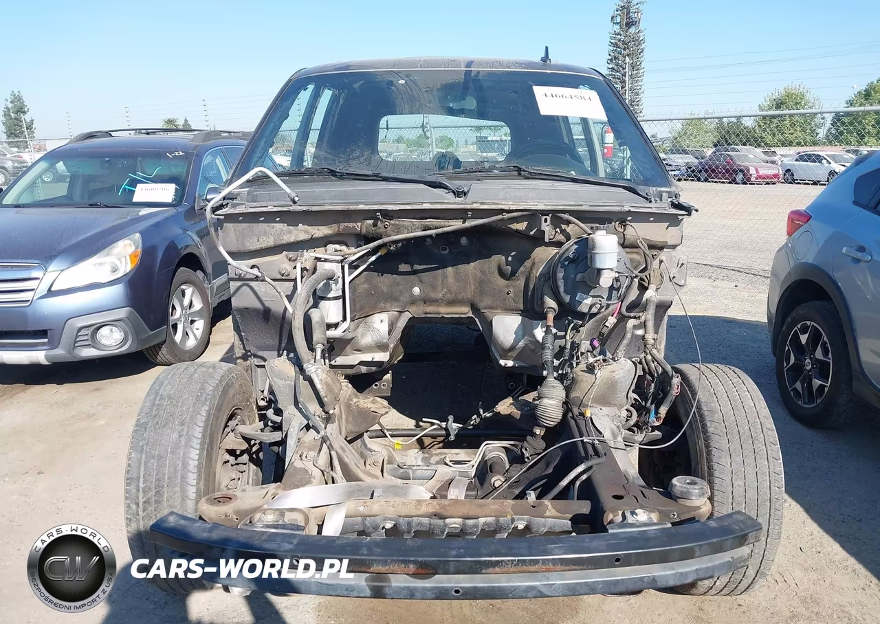2012 Chevrolet Tahoe Ls VIN:1GNSCAE08CR288369 - 12