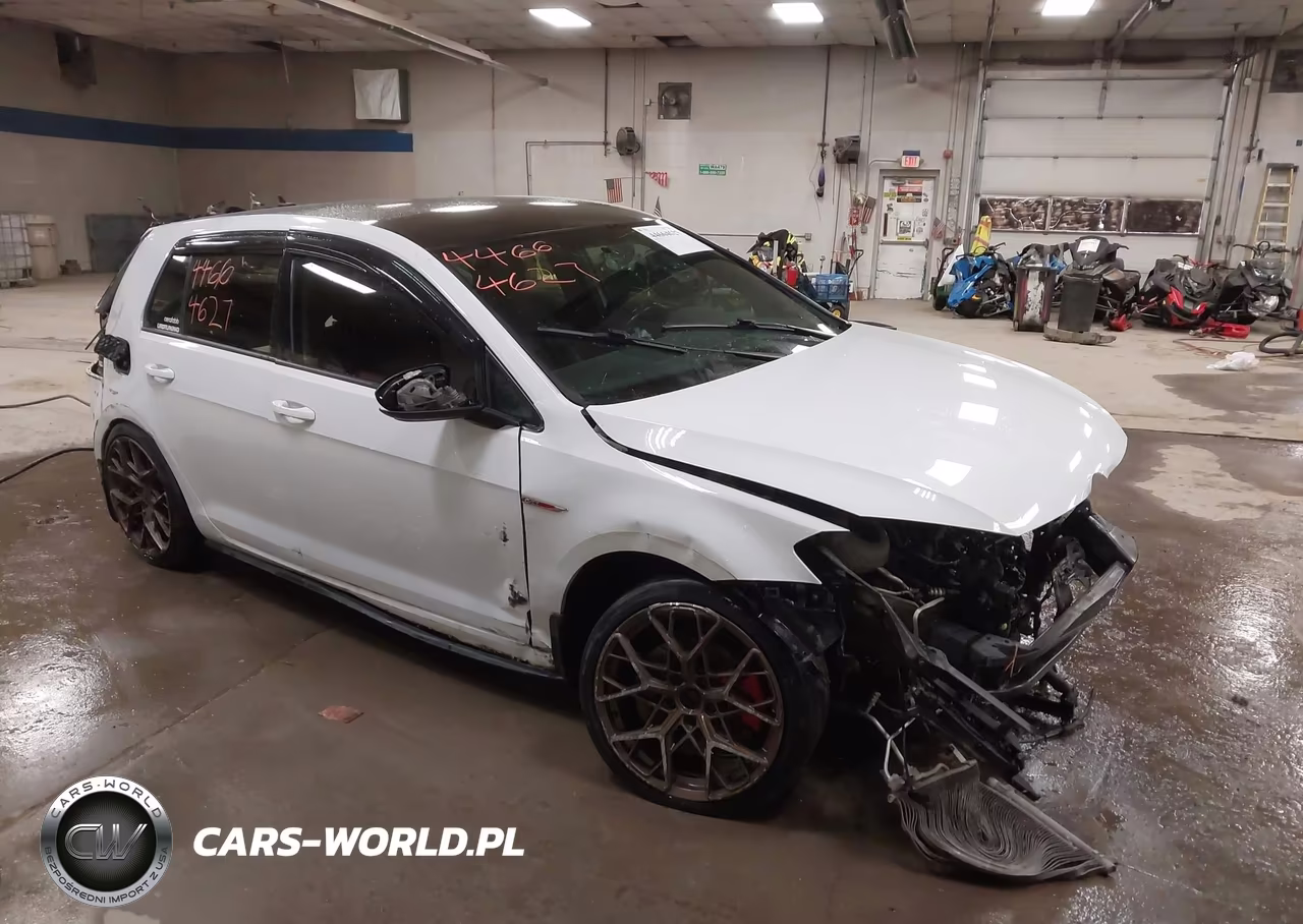 2017 Volkswagen Golf Gti Autobahn 4-Door-S 4-Door-Se 4-Door-Sport 4-Door – zdjęcie 1 z 13