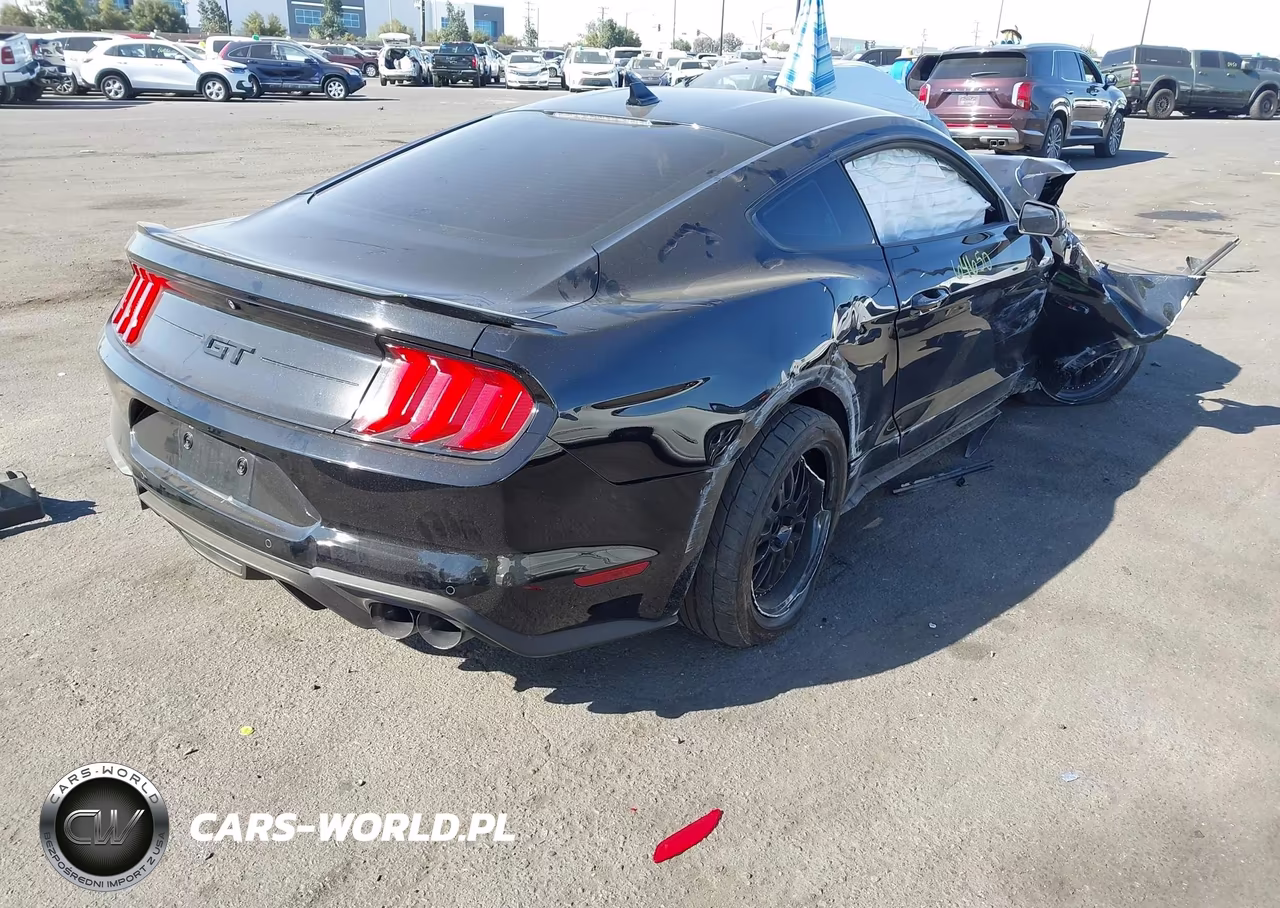 2022 Ford Mustang Gt Fastback VIN:1FA6P8CF5N5131817 - 4