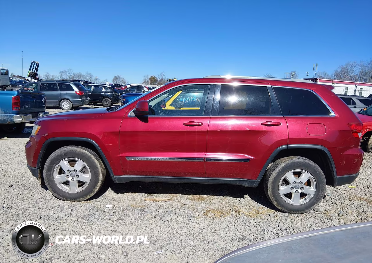 2013 Jeep Grand Cherokee Laredo VIN:1C4RJFAG2DC518697 - 14