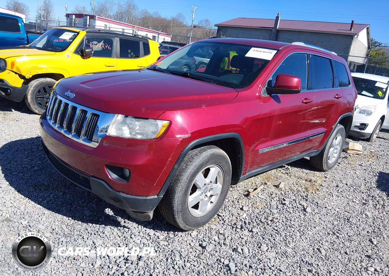 2013 Jeep Grand Cherokee Laredo VIN:1C4RJFAG2DC518697 - 2
