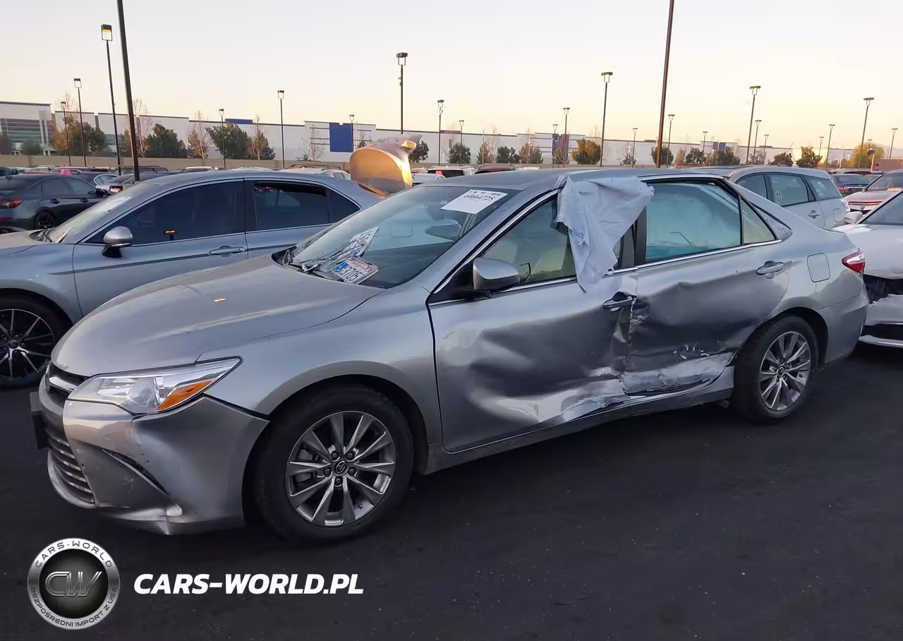 2016 Toyota Camry Xle VIN:4T4BF1FK0GR524145 - 6