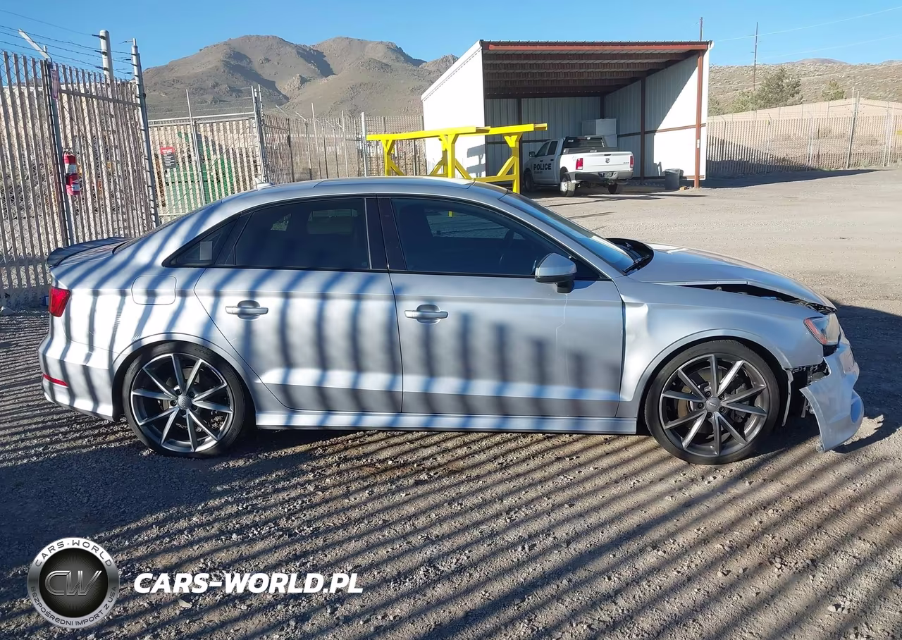 2016 Audi S3 2.0T Premium Plus VIN:WAUB1GFF0G1034760 - 13