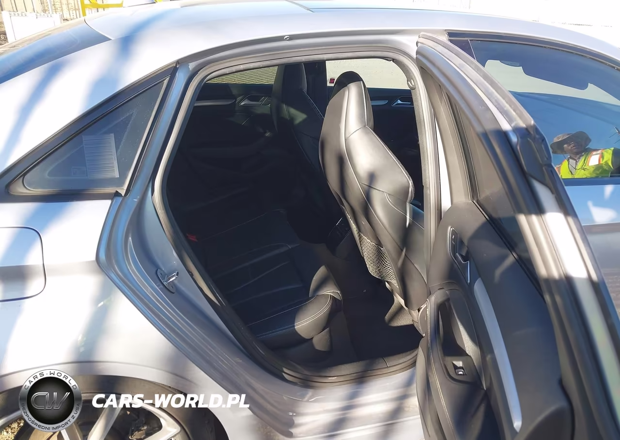 2016 Audi S3 2.0T Premium Plus VIN:WAUB1GFF0G1034760 - 8